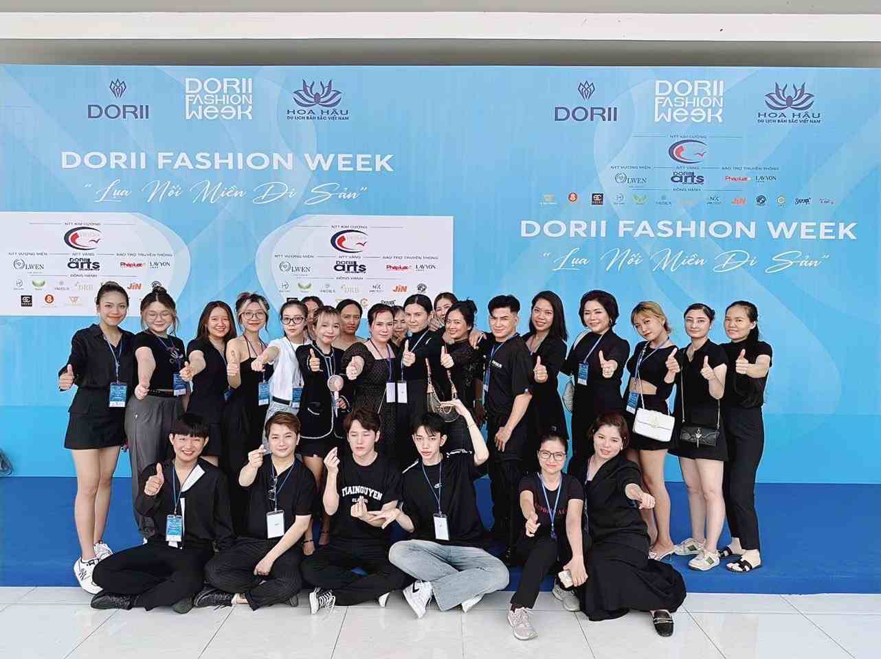 Lop-hoc-tai-Hung-Viet-Makeup---Academy